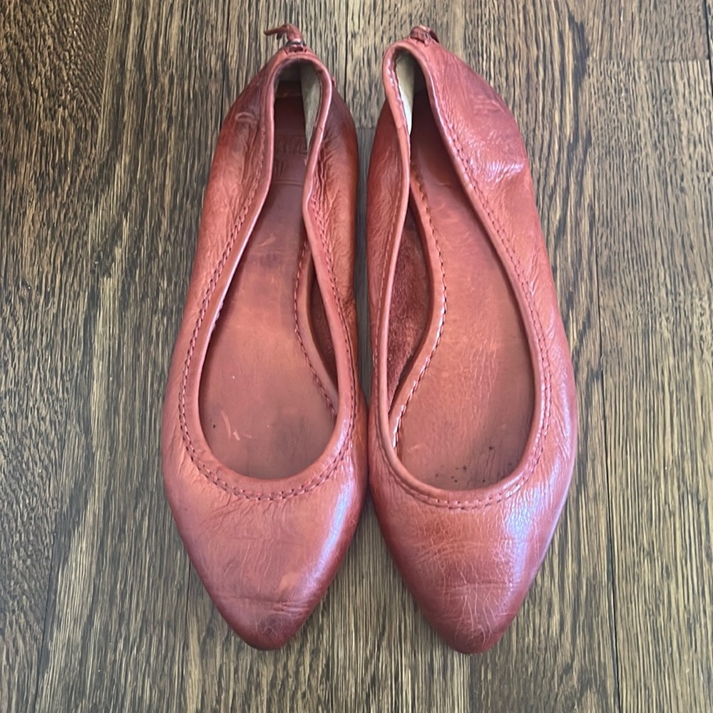 Frye ballet in red/orange leather